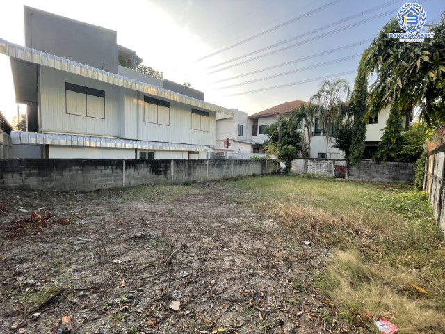 *****ที่ดินเปล่าทำเลเยี่ยม! วงศ์สว่าง 27 วงศ์สว่าง เนื้อที่ขนาด 47 ตร.ว. (หน้ากว้าง 10 เมตร) หน้าโครงการติด ถ.วงศ์สว่าง เชื่อมต่อถ.รัชดาภิเษก, ถ.กรุงเทพ-นนทบุรี เดินทางสะดวก ใกล้รถไฟฟ้าสายสีม่วง "สถานีวงศ์สว่าง" สร้างเป็นที่อยู่อาศัยก็ดี หรือจะลงทุนก็คุ้ม!